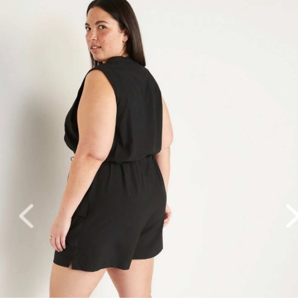 EUC Black Stretchtech Sleeveless Zip-Front Romper - Old Navy 2X - Picture 3 of 9